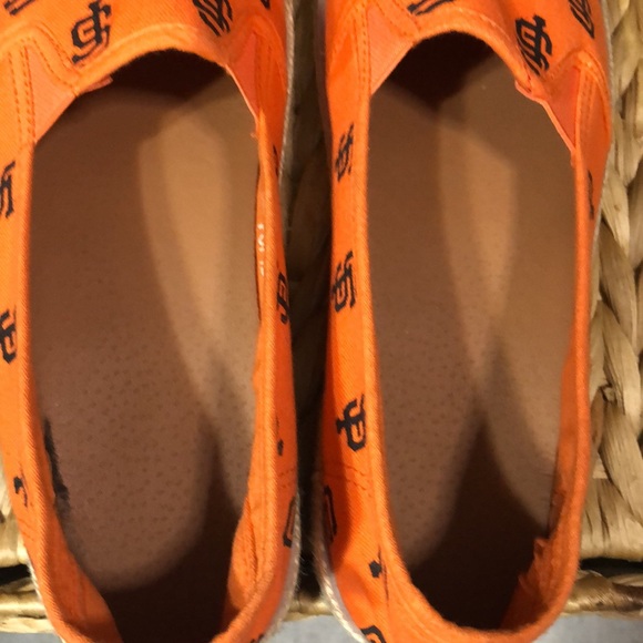 SF Giants women’s canvas shoes by Team Beans size medium (9) - Picture 3 of 6
